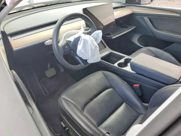 7SAYGDEE7PF892031 2023 TESLA MODEL Y - Image 8