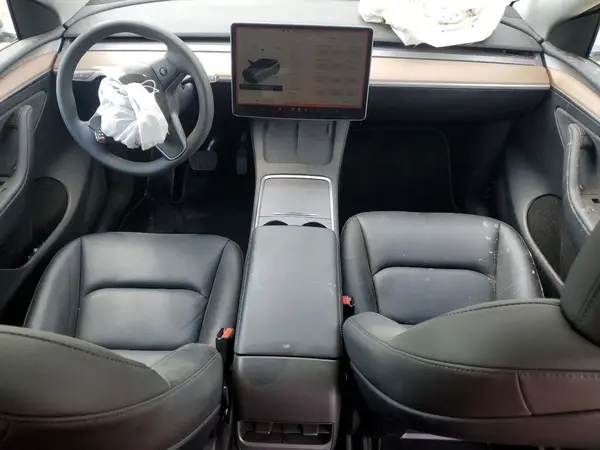 7SAYGDEE7PF893020 2023 TESLA MODEL Y - Image 8