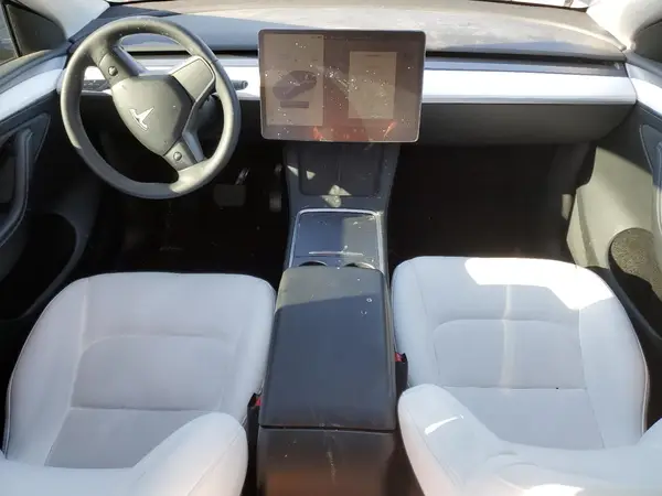 7SAYGDEE7PF900807 2023 TESLA MODEL Y - Image 8