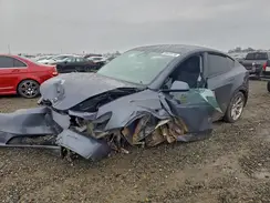 7SAYGDEE7PF917493 2023 TESLA MODEL Y