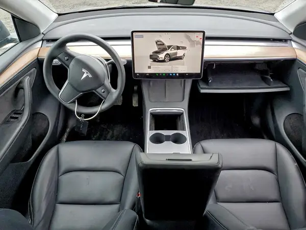 7SAYGDEE7PF963759 2023 TESLA MODEL Y - Image 8