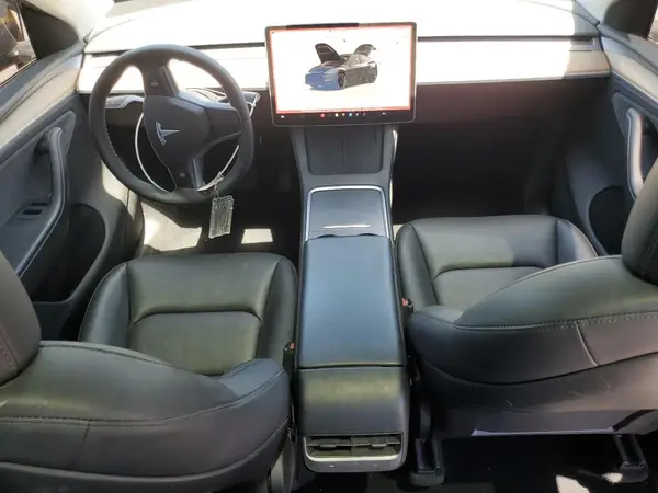 7SAYGDEE7RA215576 2024 TESLA MODEL Y - Image 8