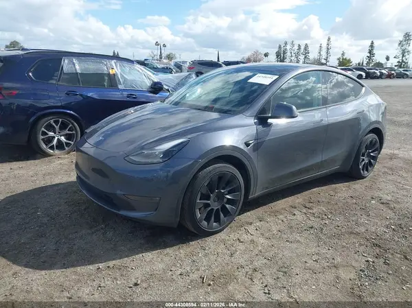 7SAYGDEE7RA217635 2024 TESLA MODEL Y - Image 2