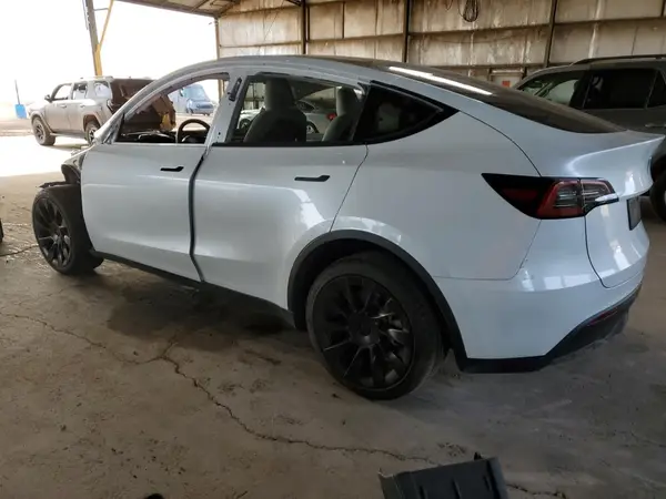 7SAYGDEE7RA217991 2024 TESLA MODEL Y - Image 2