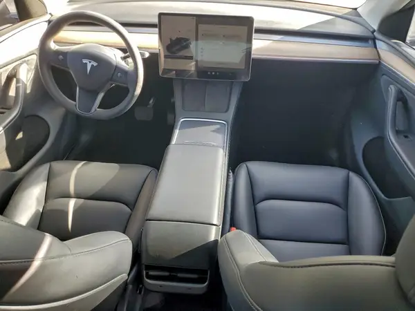 7SAYGDEE7RA228327 2024 TESLA MODEL Y - Image 8