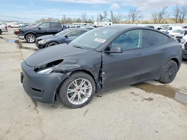 7SAYGDEE7RA229686 2024 TESLA MODEL Y - Image 1