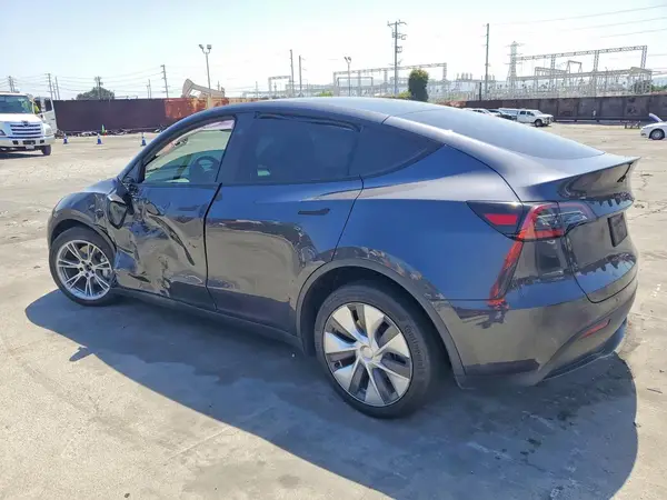7SAYGDEE7RA238324 2024 TESLA MODEL Y - Image 2