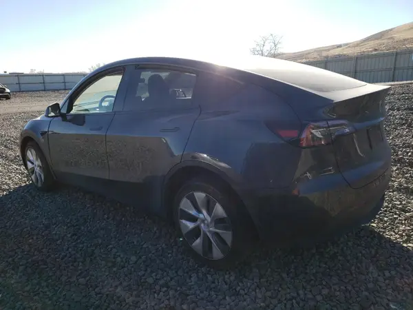 7SAYGDEE7RA242809 2024 TESLA MODEL Y - Image 2