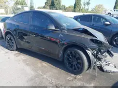 7SAYGDEE7RA246195 2024 TESLA MODEL Y