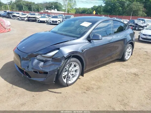 7SAYGDEE7RA251803 2024 TESLA MODEL Y - Image 2