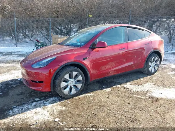 7SAYGDEE7RA261604 2024 TESLA MODEL Y - Image 2