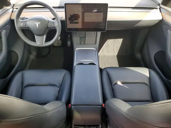 7SAYGDEE7RA263546 2024 TESLA MODEL Y - Image 8