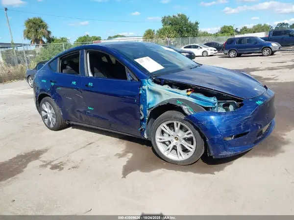 7SAYGDEE7RA265684 2024 TESLA MODEL Y - Image 1