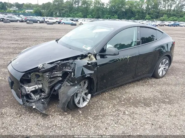 7SAYGDEE7RA265748 2024 TESLA MODEL Y - Image 2