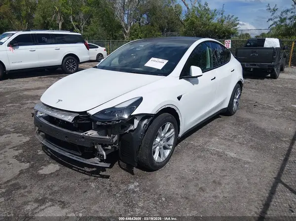 7SAYGDEE7RA266592 2024 TESLA MODEL Y - Image 2