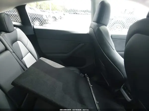 7SAYGDEE7RA266592 2024 TESLA MODEL Y - Image 8