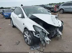 7SAYGDEE7RA274787 2024 TESLA MODEL Y