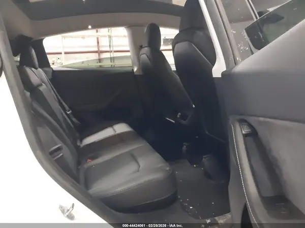7SAYGDEE7RA281612 2024 TESLA MODEL Y - Image 8