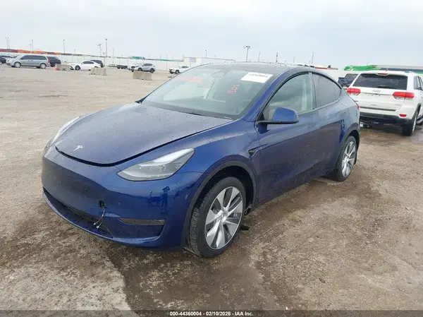 7SAYGDEE7RA281805 2024 TESLA MODEL Y - Image 2