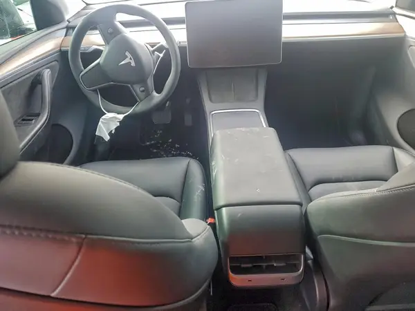 7SAYGDEE7RA281965 2024 TESLA MODEL Y - Image 8