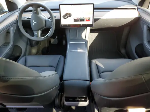 7SAYGDEE7RA282193 2024 TESLA MODEL Y - Image 8