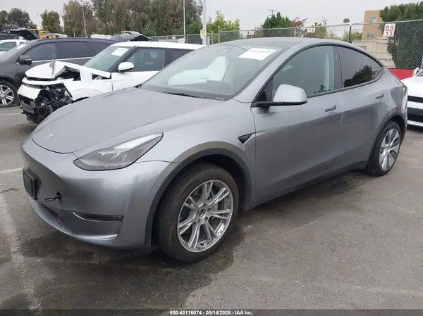 7SAYGDEE7RA284610 2024 TESLA MODEL Y - Image 2