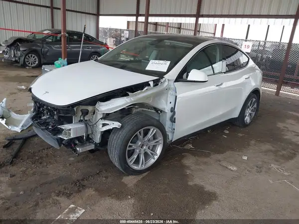 7SAYGDEE7RA289869 2024 TESLA MODEL Y - Image 2