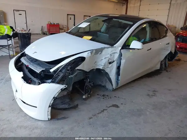 7SAYGDEE7RA294649 2024 TESLA MODEL Y - Image 2