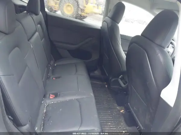 7SAYGDEE7RA298930 2024 TESLA MODEL Y - Image 8