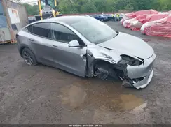7SAYGDEE7RA300756 2024 TESLA MODEL Y