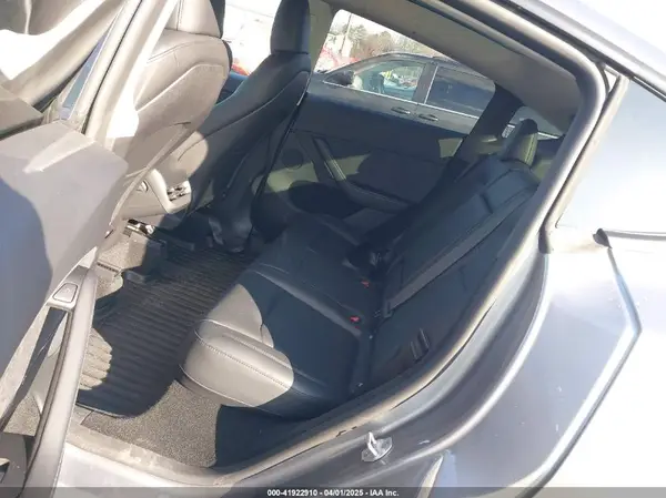 7SAYGDEE7RA300756 2024 TESLA MODEL Y - Image 8