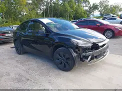 7SAYGDEE7RA321381 2024 TESLA MODEL Y