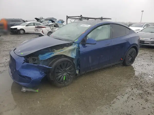 7SAYGDEE7RF006731 2024 TESLA MODEL Y - Image 1