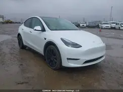 7SAYGDEE7RF012402 2024 TESLA MODEL Y