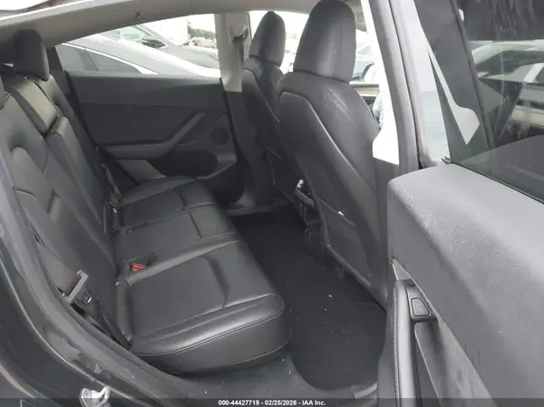 7SAYGDEE7RF014697 2024 TESLA MODEL Y - Image 8