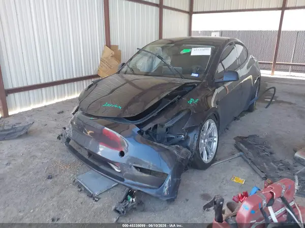 7SAYGDEE7RF022718 2024 TESLA MODEL Y - Image 2