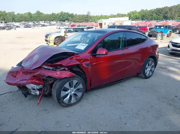7SAYGDEE7RF047067 2024 TESLA MODEL Y - Image 2