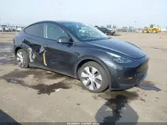 7SAYGDEE7RF051880 2024 TESLA MODEL Y