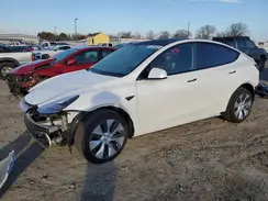 7SAYGDEE7RF068890 2024 TESLA MODEL Y
