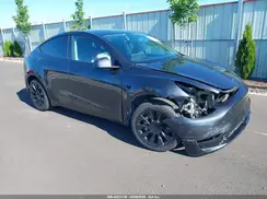 7SAYGDEE7RF074401 2024 TESLA MODEL Y