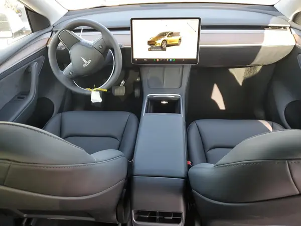 7SAYGDEE7RF079016 2024 TESLA MODEL Y - Image 8