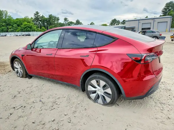 7SAYGDEE7RF079226 2024 TESLA MODEL Y - Image 2