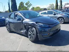 7SAYGDEE7RF117702 2024 TESLA MODEL Y