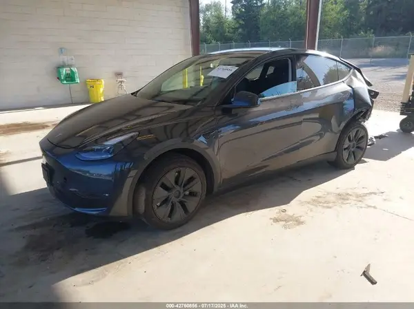 7SAYGDEE7RF153633 2024 TESLA MODEL Y - Image 2