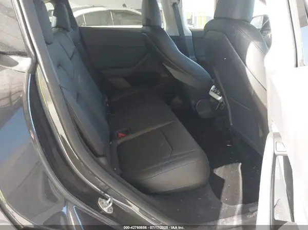 7SAYGDEE7RF153633 2024 TESLA MODEL Y - Image 8