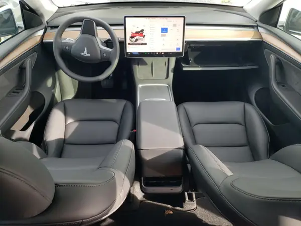 7SAYGDEE7RF156001 2024 TESLA MODEL Y - Image 8