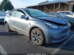 7SAYGDEE7RF169301 2024 TESLA MODEL Y