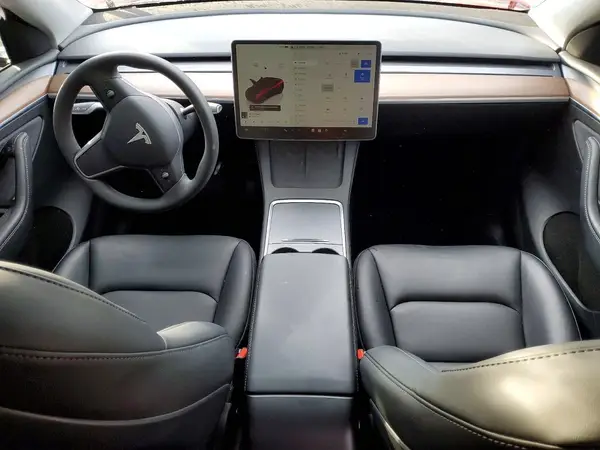 7SAYGDEE7RF169475 2024 TESLA MODEL Y - Image 8