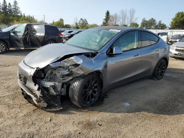 7SAYGDEE7RF182680 2024 TESLA MODEL Y - Image 1