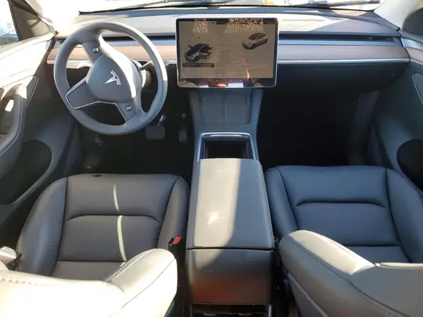 7SAYGDEE7RF190505 2024 TESLA MODEL Y - Image 8